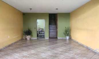 Imagem: Sobrado de 400 m² com 04 quartos em frente