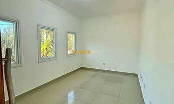 Imagem 3: Casa 5 Dorms c/ Piscina, Churrasqueira, Fogão à lenha e Sauna no Condomínio Mirante do Val