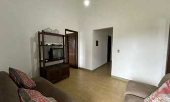 Imagem 4: Casa com 3 dormitórios e amplo quintal, no Centro de Imbé