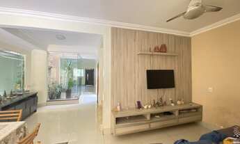 Imagem 3: Vendo Casa com 196 m2 3 suítes sendo 1 master Residencial Itália Sul no Jardim Itália em C