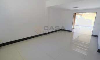 Imagem 4: Casa de condomínio para venda possui 178 metros quadrados com 4 quartos