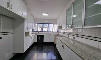 Imagem 7: Cobertura com 5 suítes e 4 vagas de garagem na Vila Adyana