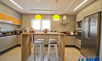 Imagem: CASA EM CONDOMÍNIO - ALPHAVILLE - SP