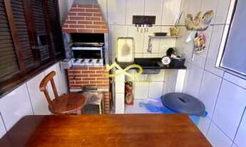 Imagem 3: Casa com churrasqueira e piscina privativa