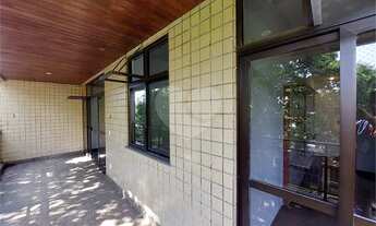 Imagem 2: Apartamento para venda possui 130 metros quadrados com 3 quartos em Tijuca - Rio de Janeir