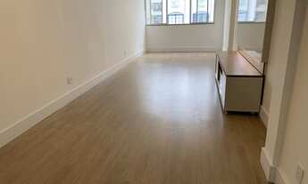 Imagem 2: Apartamento para venda possui 110 metros quadrados com 3 quartos em Icaraí - Niterói - RJ