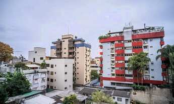 Imagem 2: Porto Alegre - Apartamento Padrão - Mont Serrat