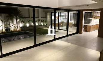 Imagem 2: Casa de Condomínio com 4 Quartos e 7 banheiros à Venda, 525m² por R$7.420.000,00