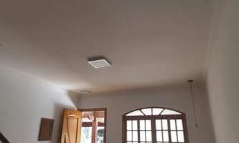 Imagem 4: Casa de condomínio sobrado para aluguel possui 90 metros quadrados com 2 quartos