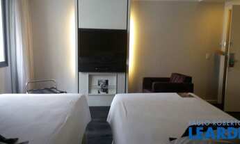 Imagem: FLAT - MOEMA PÁSSAROS - SP