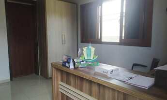 Imagem 7: Sobrado com 3 dormitórios para alugar com 181 m² por R$ 4.000/mês no Jardim Eliza I em Foz