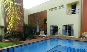 Imagem: CASA EM CONDOMÍNIO - ALPHAVILLE - SP