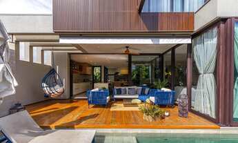 Imagem 4: Casa de condomínio sobrado para venda tem 410 metros quadrados com 4 quartos