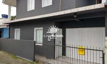 Imagem: FLORIANóPOLIS - Casa Padrão - Cachoeira