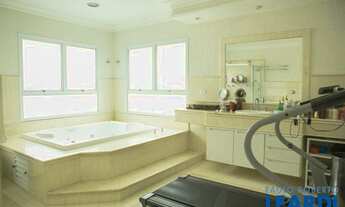 Imagem 6: CASA EM CONDOMÍNIO - ALPHAVILLE - SP