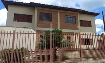 Imagem 3: Vendo Lindo Sobrado bem localizado em Chapada dos Guimarães-MT