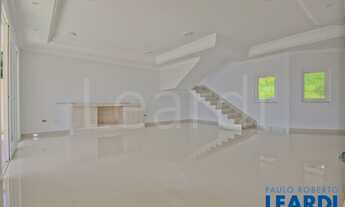 Imagem 2: CASA EM CONDOMÍNIO - ALPHAVILLE - SP