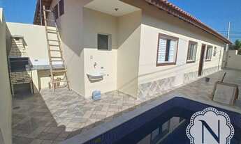 Imagem: Casa com piscina à venda lado praia em