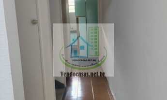 Imagem 4: Casa aconchegante em local tranquilo para alugar no Jardim Cidália com 2 dormitórios