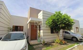 Imagem 3: Porto Alegre - Casa Padrão - Hípica