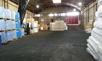 Imagem 2: Galpão venda ou locação R$ 1.900.000 ou 15.000 + 1.500 IPTU, saída fácil para a marginal T