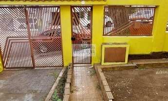 Imagem 5: Casa com 3 dormitórios, 2 banheiros e garagem para 2 veículos