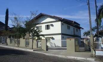 Imagem: Kitinete térrea, um quarto. Para uma pessoa