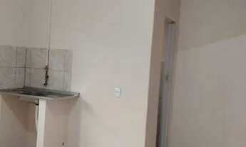Imagem 4: Aluga se kitinete com 1 quarto,1 banheiro, mais 1 cômodo
