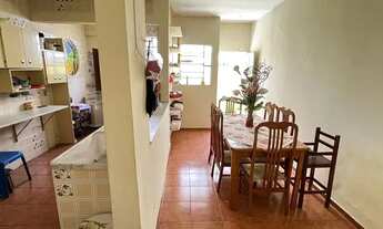 Imagem 12: Casa com 3 Quartos e 3 banheiros à Venda, 270 m² por R$ 800.000