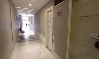 Imagem 3: Consultório Médico para Venda em Macaé, Centro, 1 banheiro