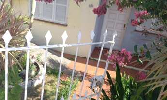 Imagem 2: Casa alvenaria 02 dormitório, bem localizada,gar e terreno em Cachoeirinha