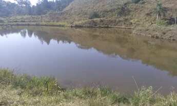 Imagem 2: Lote/Terreno para venda possui 600 metros quadrados em Centro - Igaratá - SP