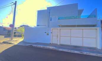 Imagem 4: Sobrado a venda com 111 m² com 3 quartos sendo 1 suíte no bairro Jd. Tv Morena - Campo Gra