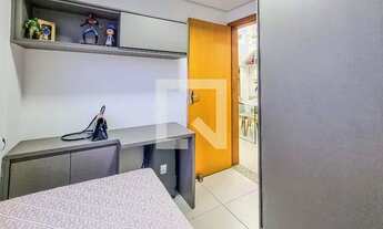 Imagem 7: Apartamento para Aluguel - Candelária, 3 Quartos, 91 m2