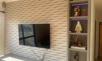 Imagem 7: Apto à venda tem 72 m2, com 2 quartos(1 suíte) sala com sacada banh soc. cozinha a/serv