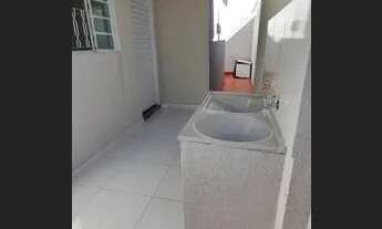 Imagem 4: F Casa para venda possui 100 metros quadrados com 3 quartos em Buraquinho - Lauro de Freit