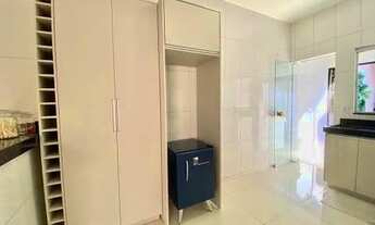 Imagem 6: Casa para venda com 182 metros quadrados com 3 quartos em Interlagos - São Paulo - SP