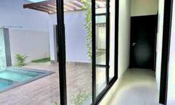 Imagem 3: Casa de condomínio para aluguel e venda possui 242 metros quadrados com 3 quartos