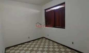 Imagem 2: Casa 4/4 em Alameda Fechada para locação