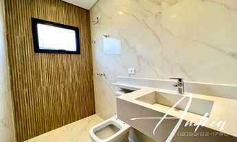 Imagem 4: Casa para venda tem 200 metros quadrados com 4 suítes sendo 2 master, com piscina