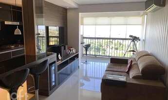 Imagem: PORTO ALEGRE - Apartamento Padrão - Três