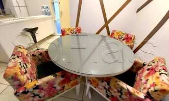 Imagem 3: Residencial no Morumbi com piscina na sacada e totalmente equipado para o seu conforto. Co