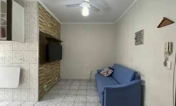 Imagem 5: Apartamento Mobiliado com 1 Dormitório e Garagem na Vila Tupi, Apenas 100 Metros da Praia