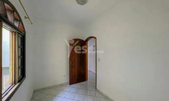 Imagem 7: Cód.: 13683 - Sobrado com 03 dormitórios e churrasqueira com 02 vagas de garagem. Jardim L