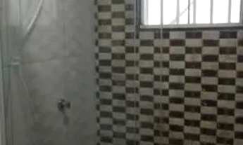 Imagem 7: TR - OPORTUNIDADE CASA COM PISCINA EM ITAPUÃ