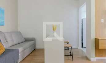 Imagem 2: Apartamento para Aluguel - Leblon, 1 Quarto, 40 m2