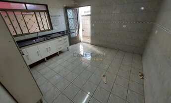 Imagem 2: Casa com 5 dormitórios, 172 m² - venda por R$ 450.000,00 ou aluguel por R$ 1.242,18/mês