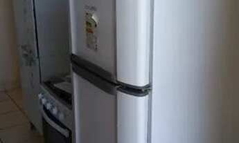 Imagem 5: Descubra o Paraíso da Praia do Francês! Seu Refúgio Tranquilo Está Aqui!