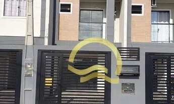 Imagem: Geminado no centro com 02 suítes!