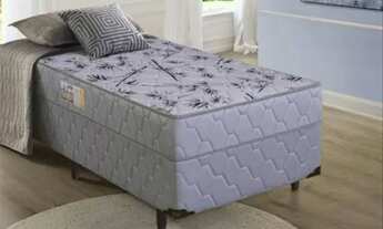 Imagem: Quarto para moças de frente a Pça da liberdade